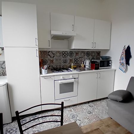 A Mae Riva - La Tua Casa Al Porto Antico Apartment Genoa Bagian luar foto