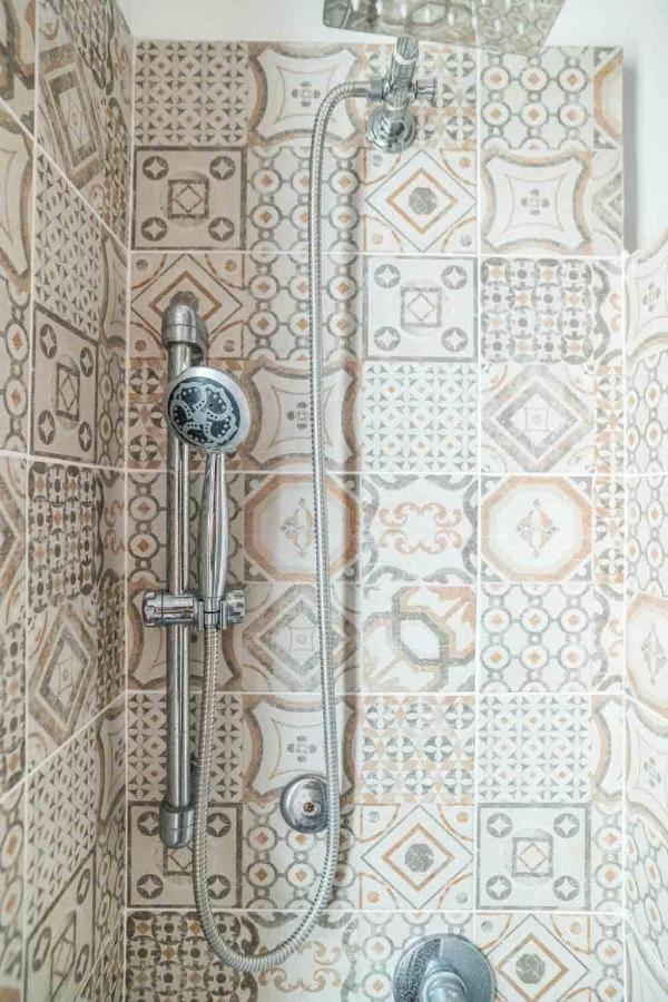 A Mae Riva - La Tua Casa Al Porto Antico Apartment Genoa Bagian luar foto
