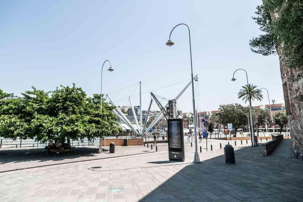 A Mae Riva - La Tua Casa Al Porto Antico Apartment Genoa Bagian luar foto