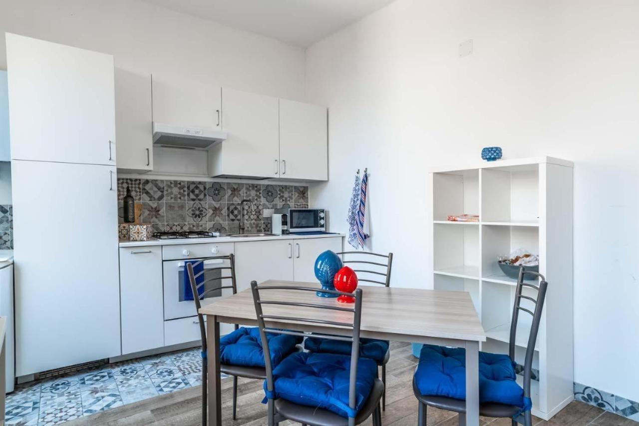 A Mae Riva - La Tua Casa Al Porto Antico Apartment Genoa Bagian luar foto